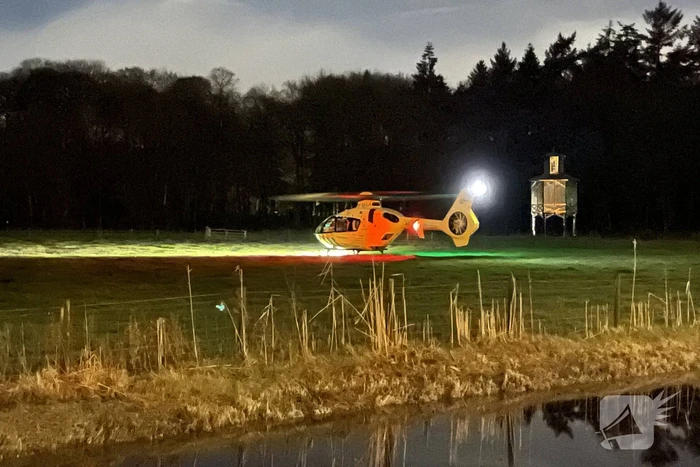 Traumahelikopter geland voor rendez vous