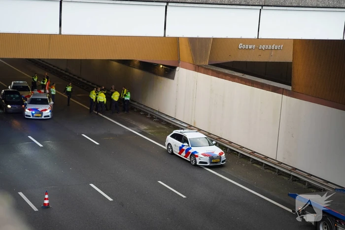 Snelweg afgesloten voor onderzoek