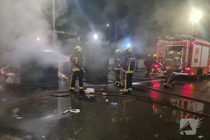 Flinke brand in container