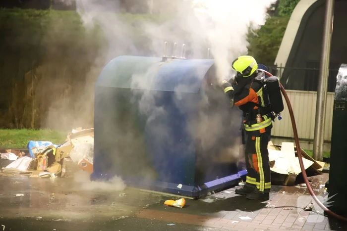Flinke brand in container
