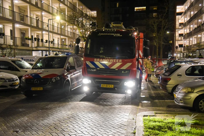 Brand in afzuigkap van woning