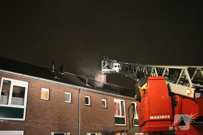 Uitslaande brand in schoorsteen