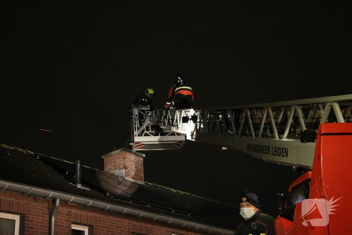Uitslaande brand in schoorsteen