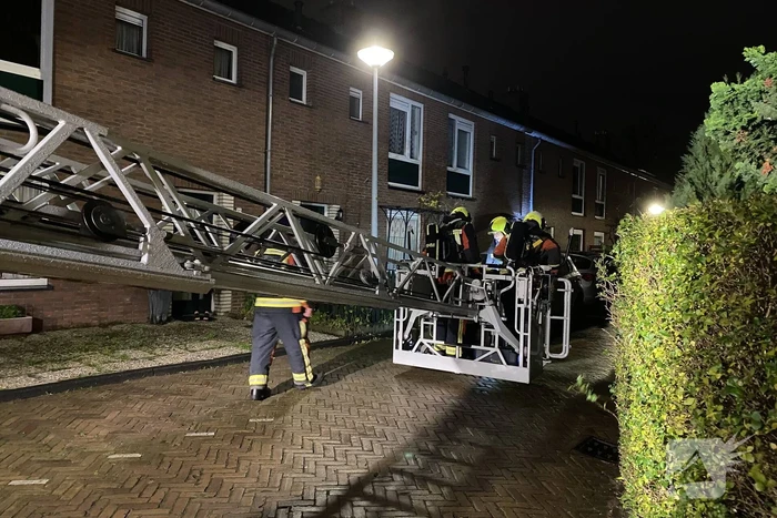 Uitslaande brand in schoorsteen
