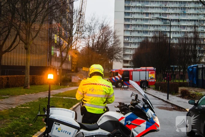 Groot gebied afgesloten door rondvliegend puin