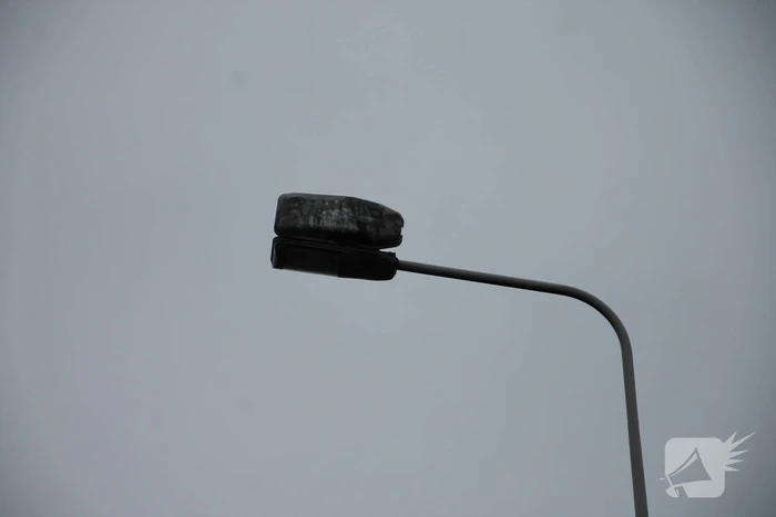 Lantaarnpaal zorgt voor gevaarlijke situatie