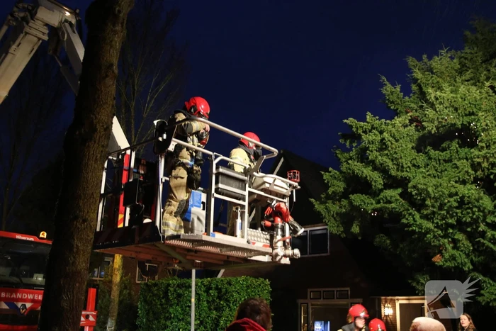 Schoorsteen geveegd na brand