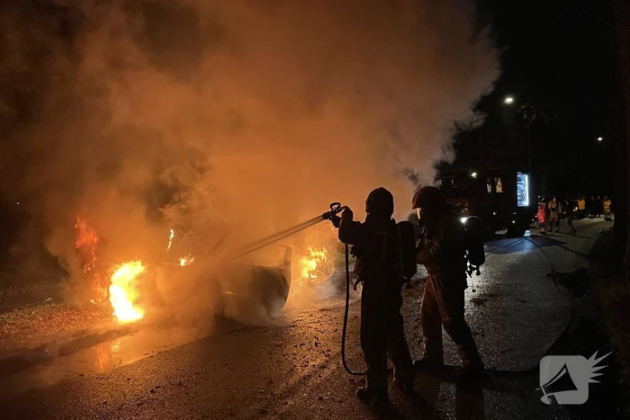 Auto met lachgas in brand bij ongeval