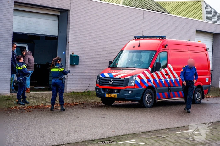 Chemicaliën en synthetische drugs gevonden in bedrijfspand