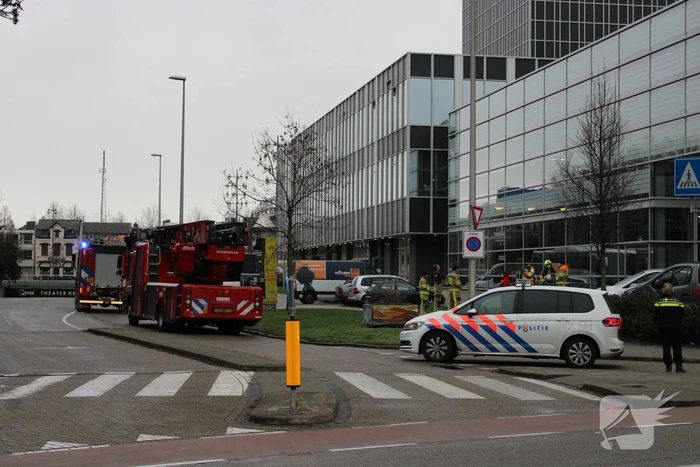 Brand in theatergebouw snel geblust