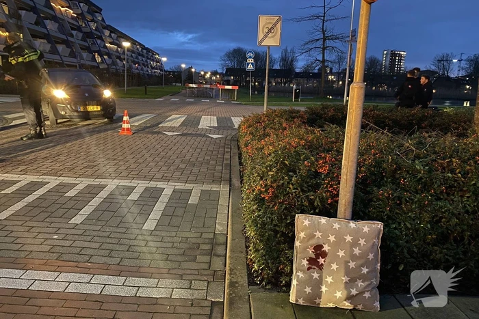 Voetganger op kruispunt aangereden