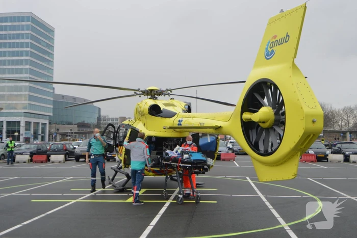 Overplaatsing coronapatiënt per traumahelikopter