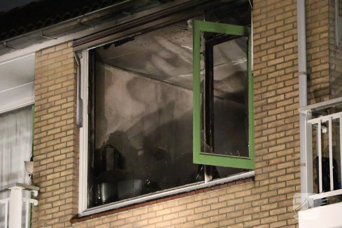 Flinke uitslaande brand in woning