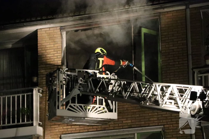 Flinke uitslaande brand in woning