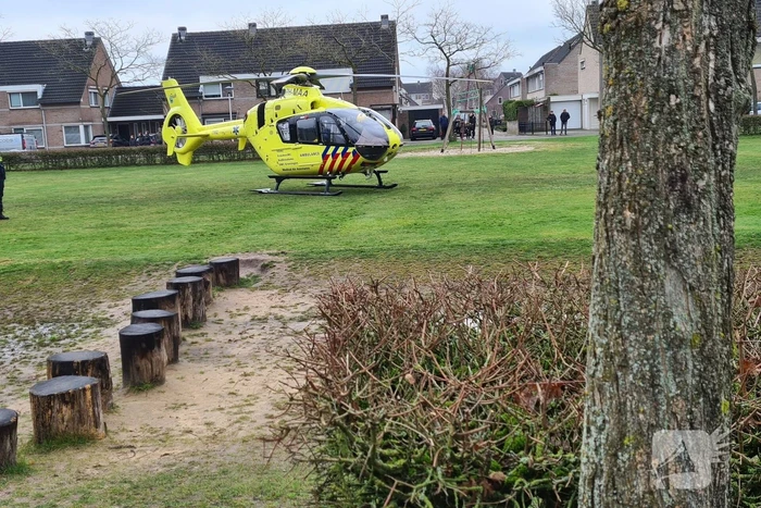 Traumahelikopter geland voor incident