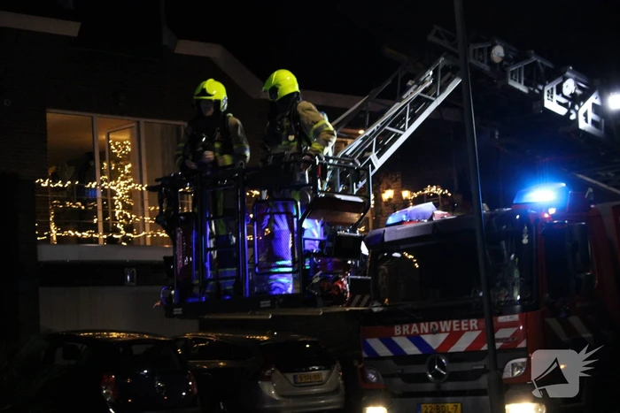 Brand in schoorsteen van woning