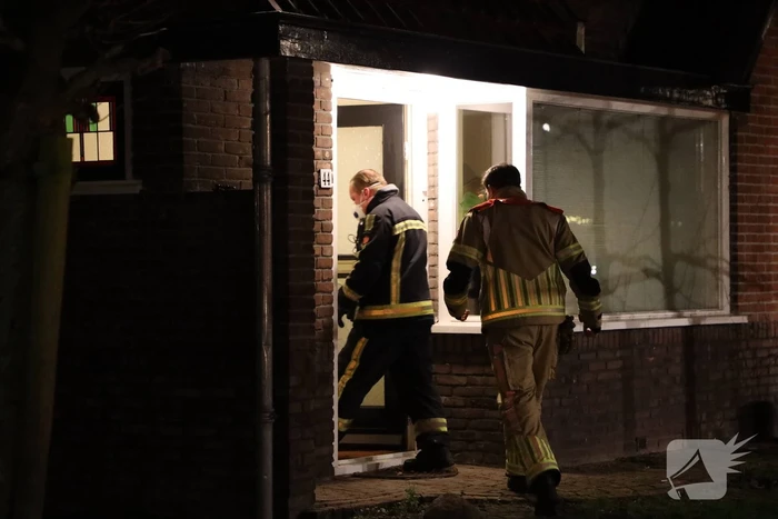 Brand in schoorsteen van woning
