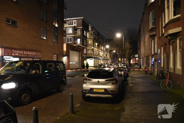 Arrestatieteam doet inval in woning