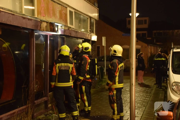 Vuurwerk vernield ruit leegstaande Chinees restaurant