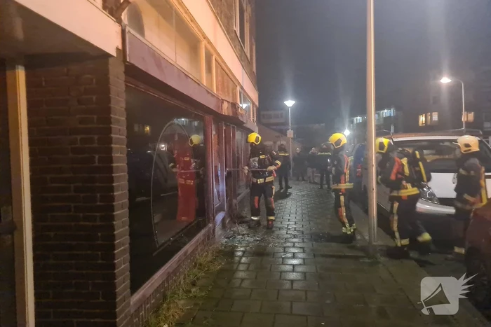 Vuurwerk vernield ruit leegstaande Chinees restaurant