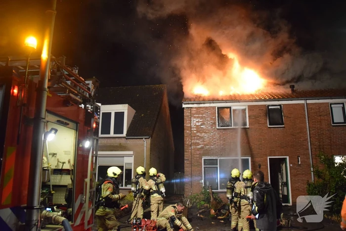 Persoon overleden bij uitslaande woningbrand