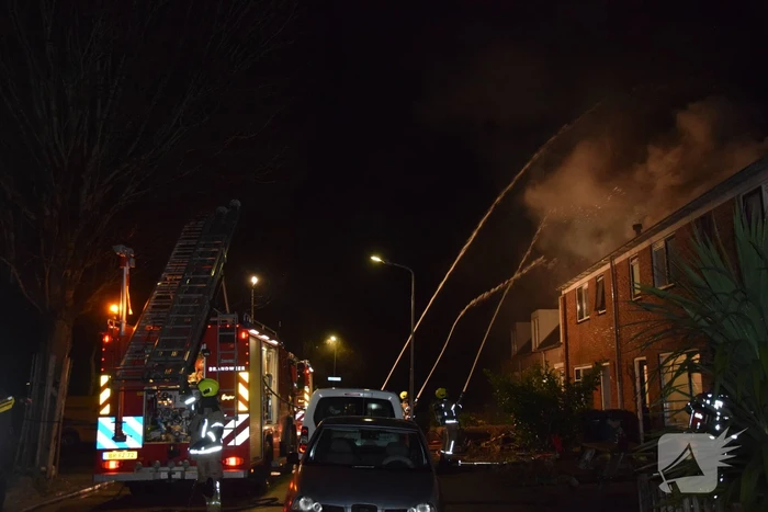 Persoon overleden bij uitslaande woningbrand