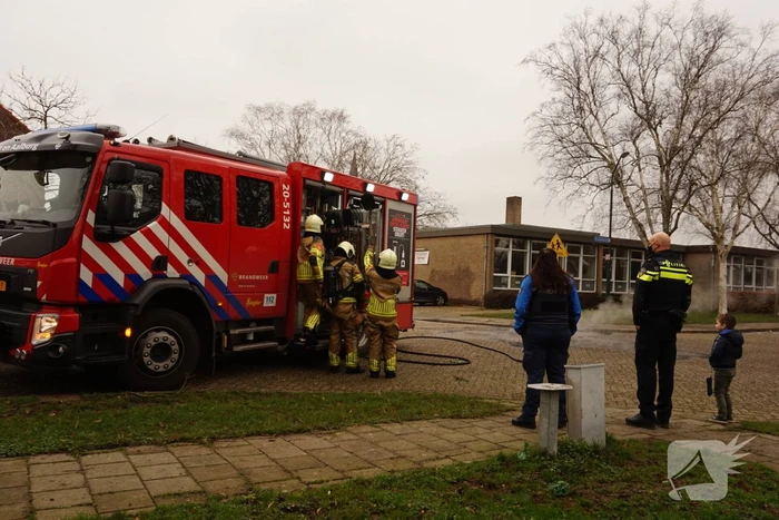 Veel rook bij buitenbrand