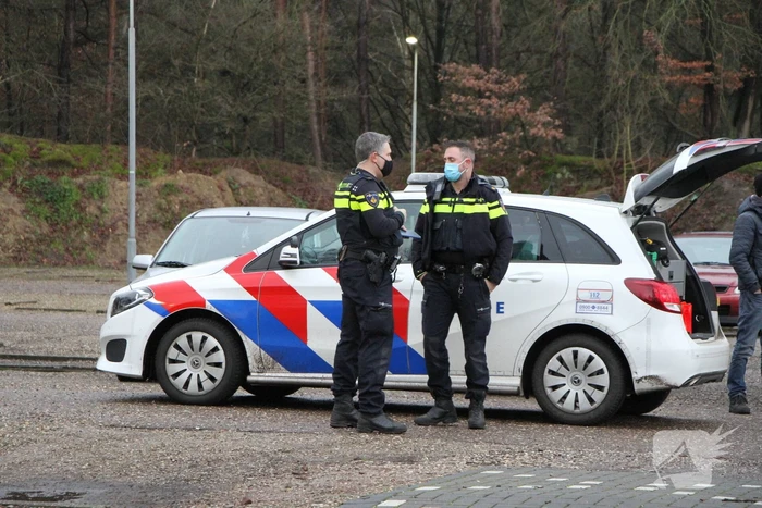 Persoon komt klem te zitten met been