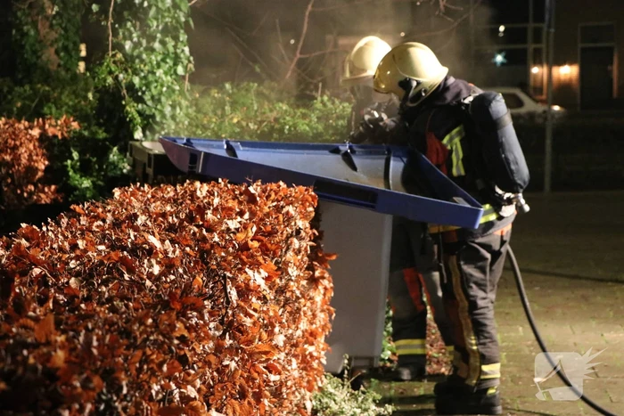 Brand in container snel geblust