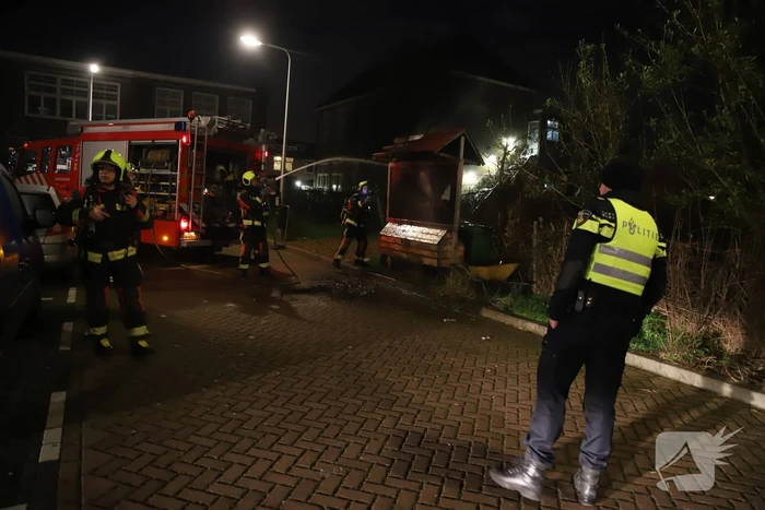 Gebouwbrand blijkt brandend reclamebord