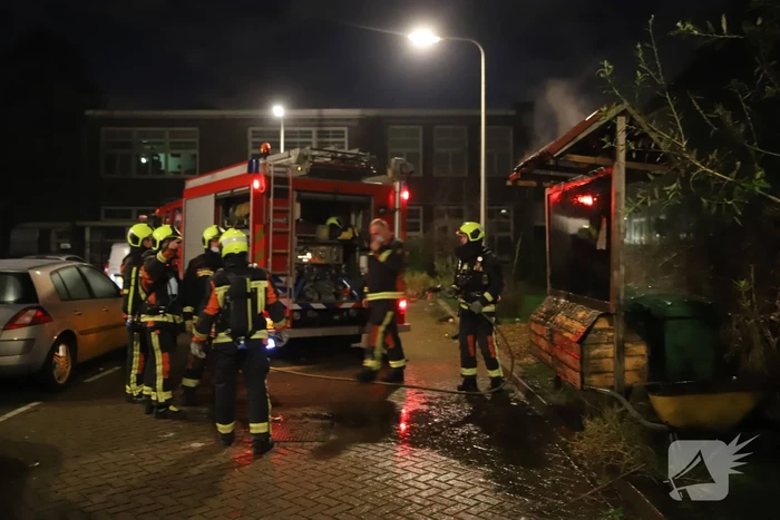 Gebouwbrand blijkt brandend reclamebord