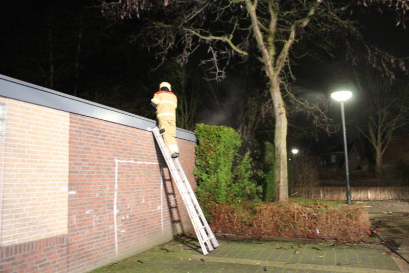 Heg vat vlam door vuurwerk