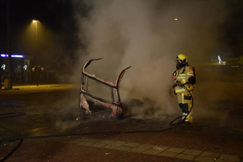 Caravan verwoest door brand