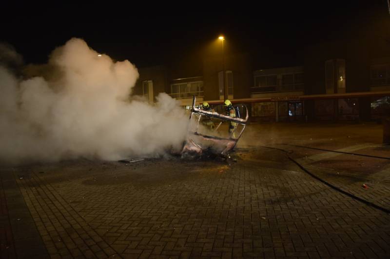 Caravan verwoest door brand