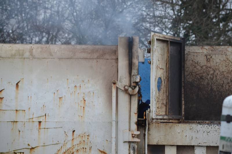 Brand in container bij afvalverwerker