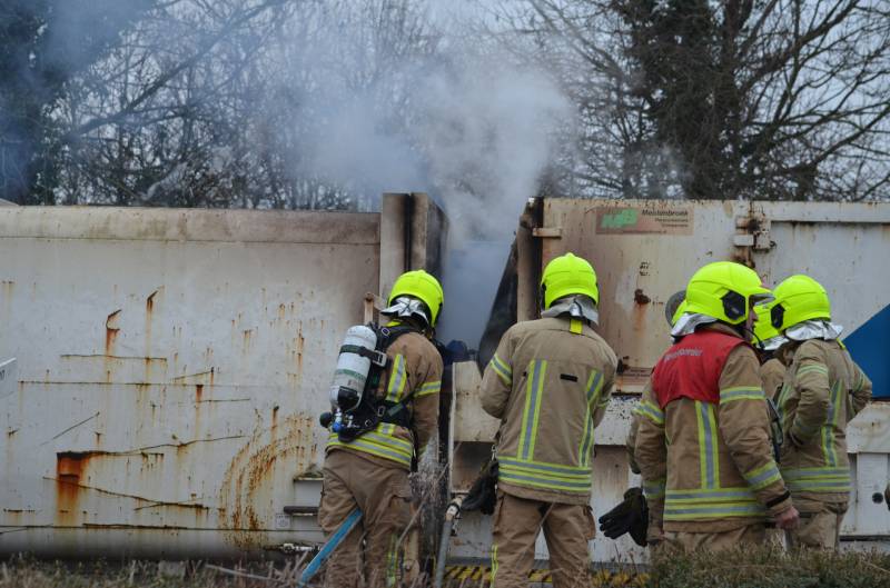 Brand in container bij afvalverwerker