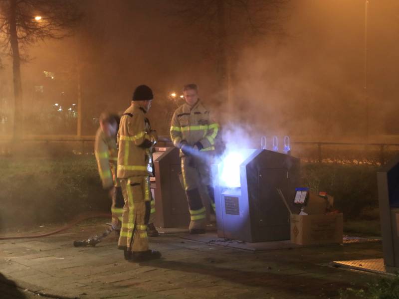 Brand ontstaan in ondergrondse container