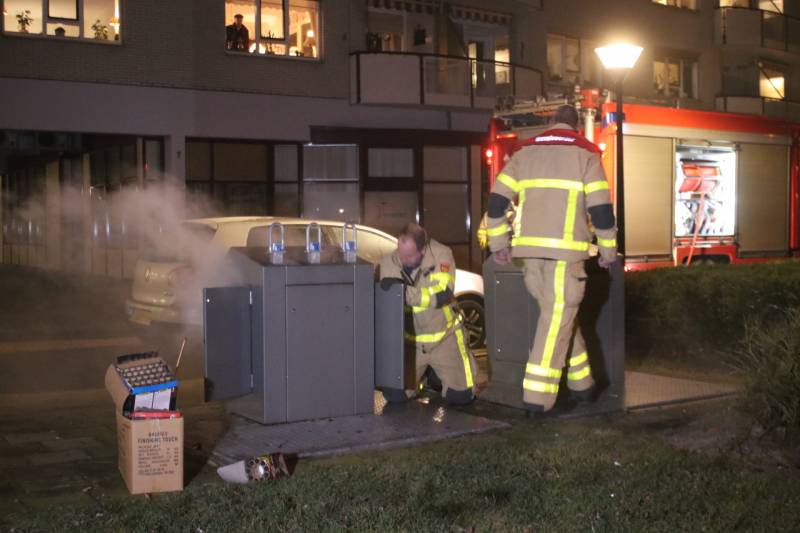 Brand ontstaan in ondergrondse container