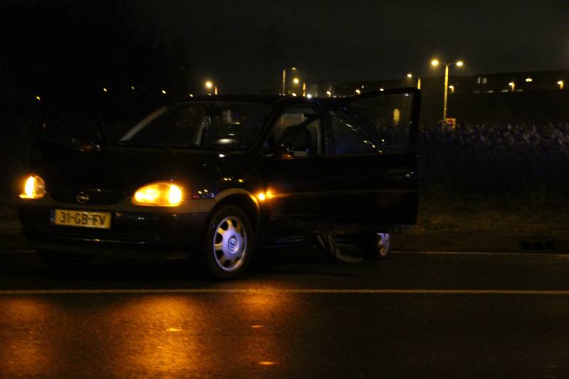 Meerdere voertuigen botsen voor oprit snelweg