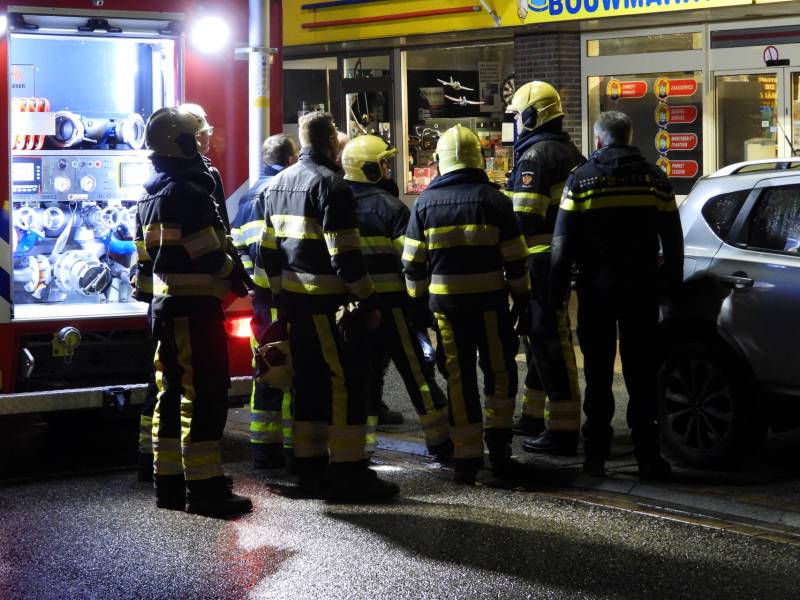 Brand in schoorsteen bovenwoning winkelpand