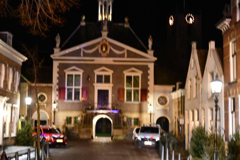 Grote brand historisch pand, brand moeilijk te bestrijden