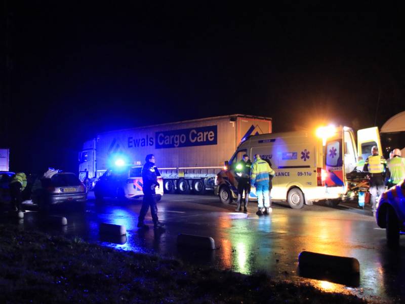 Massale inzet hulpdiensten bij tankstation om medisch noodgeval