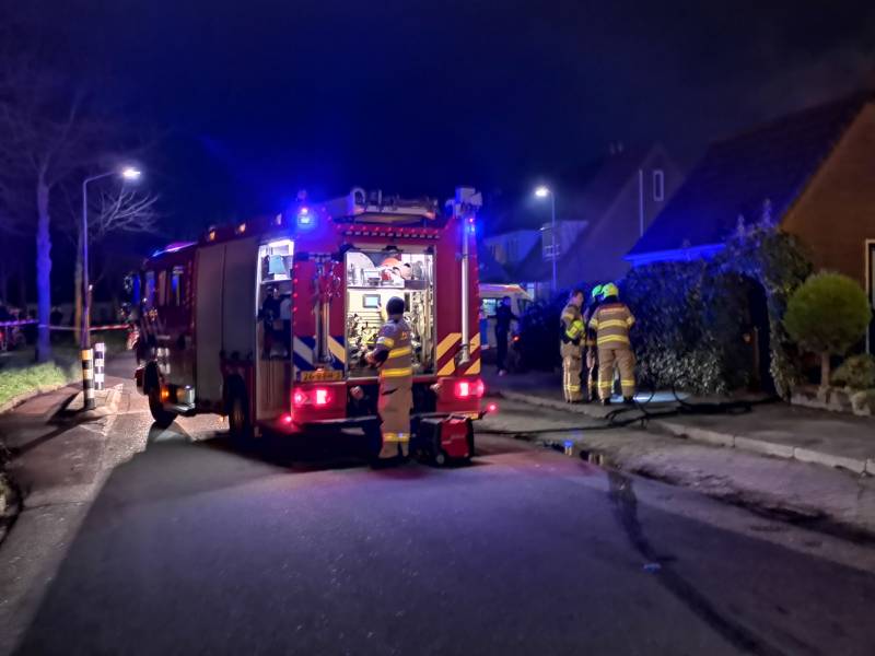 Gewonde en veel rook bij brand in woning
