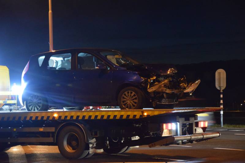 Flinke schade  bij botsing op kruising