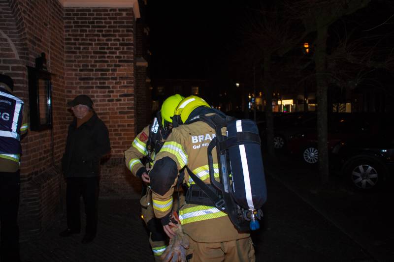 Brandweer oefent enorme brand in toren Grote Kerk