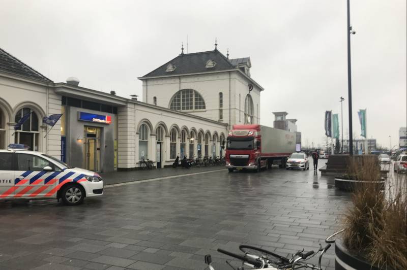 Verdacht pakketje aangetroffen in trein op station