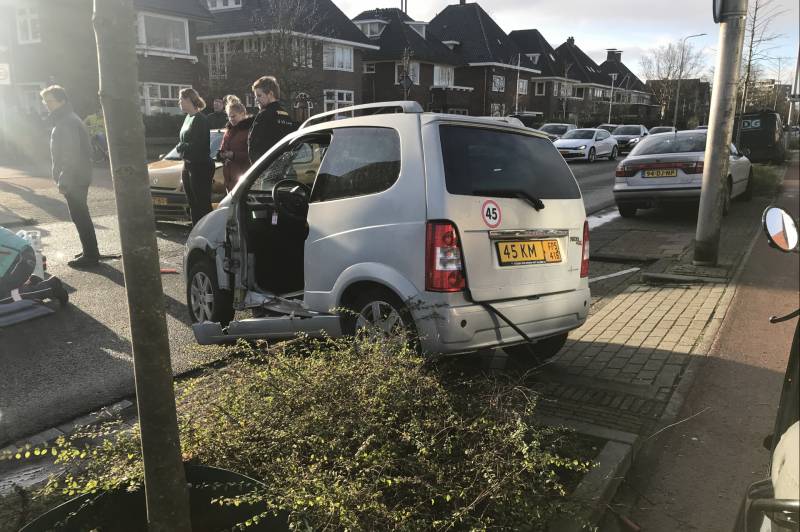 Acteur Aart Staartjes (81) ernstig gewond bij aanrijding