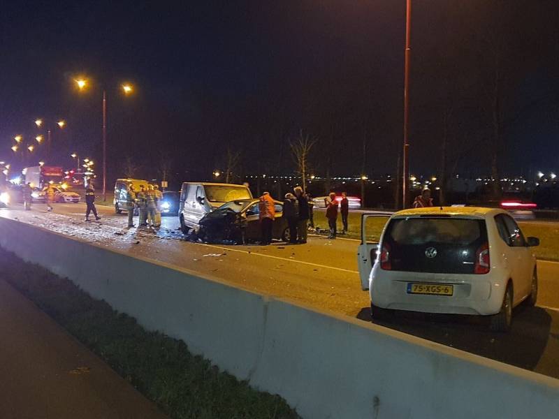 Forse schade en gewonde na aanrijding