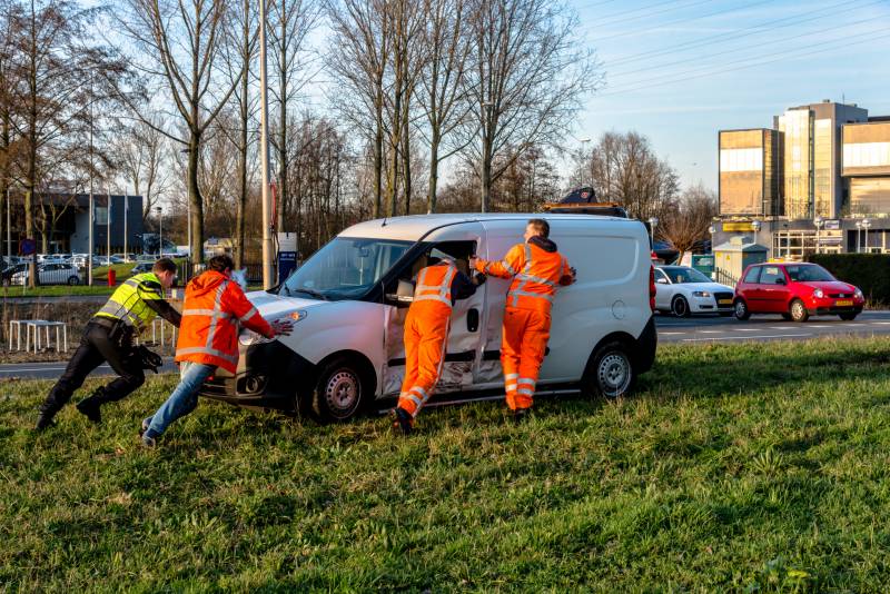 Auto's zwaar beschadigd na ongeval