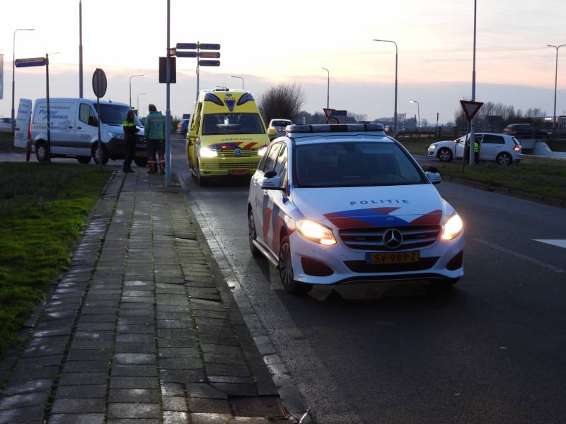 Fietser gewond na aanrijding met personenauto